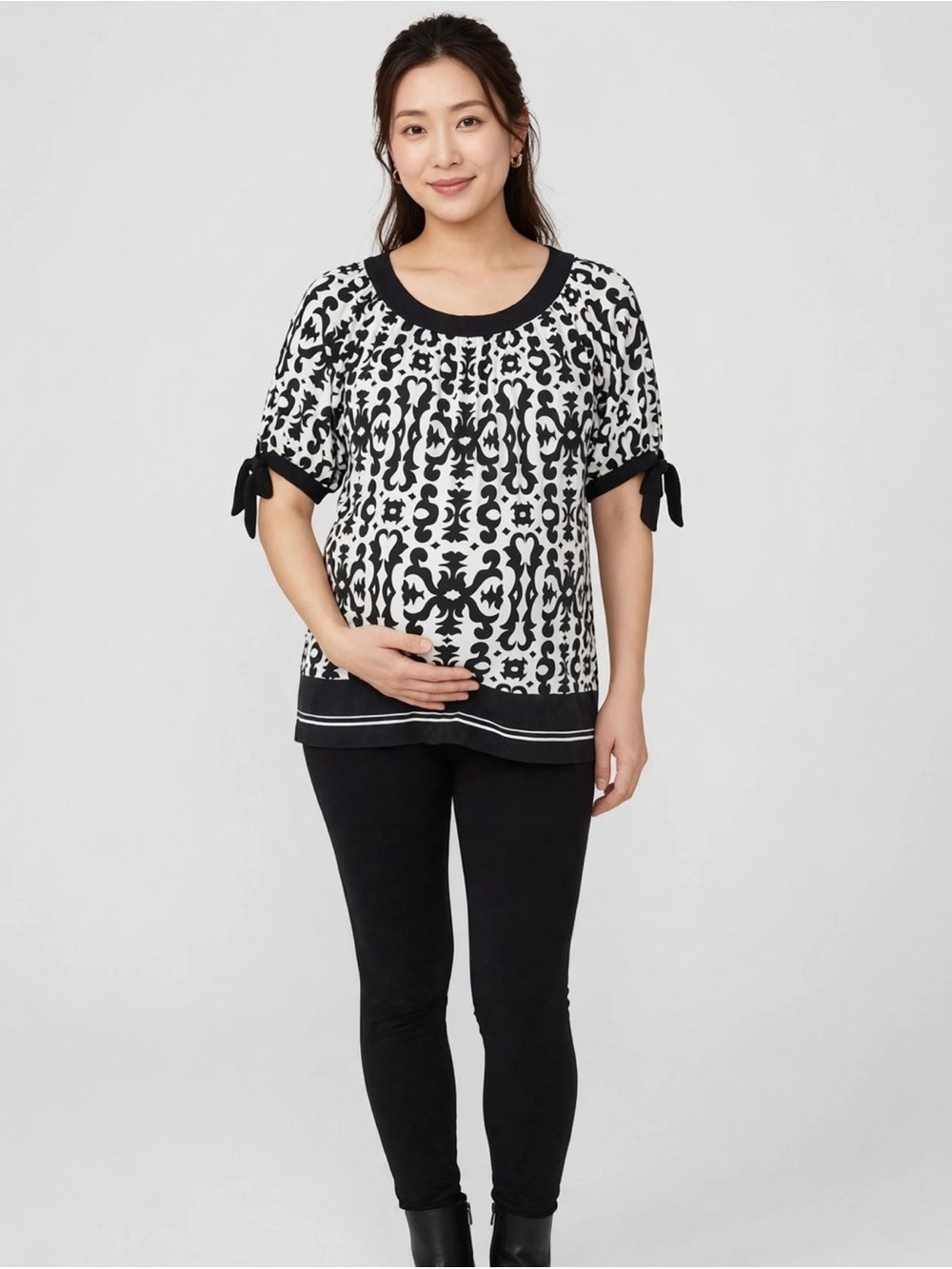 Duo Maternity Black & White Short Sleeve Blouse Size Medium